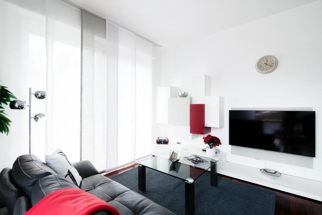 Apartment Now - By My In *